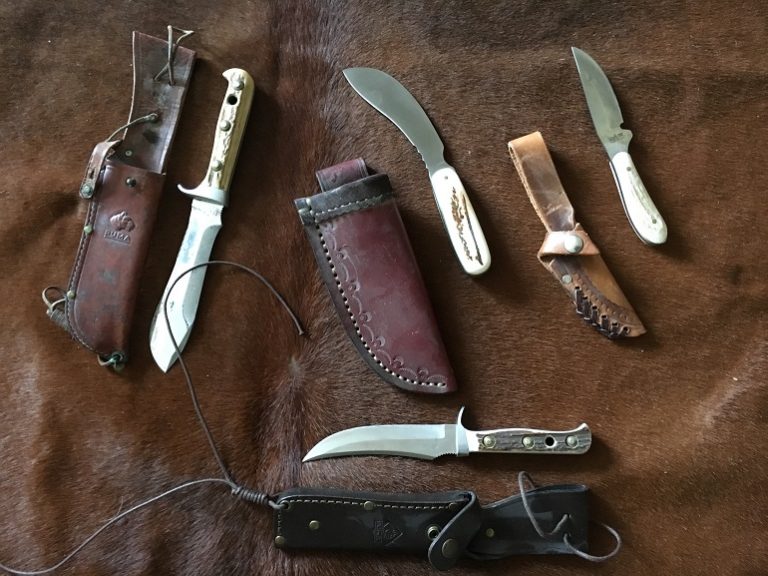 9 Best Skinning Knife Make Your Hunting Enjoyable!