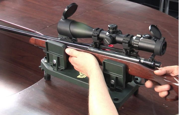 Best Scopes for the Remington 700 Rifle [Long Range & Precise]